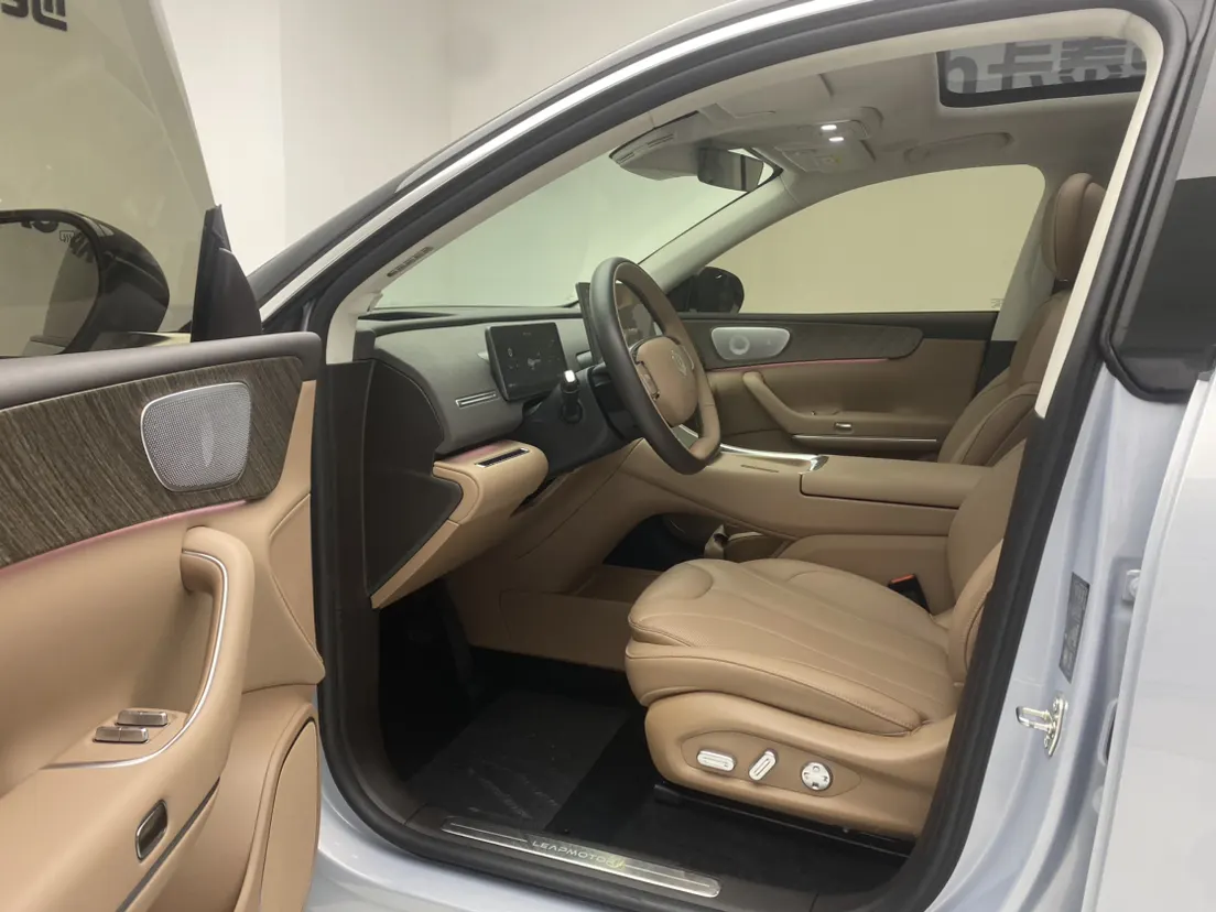 Leapmotor C11, 2025 19