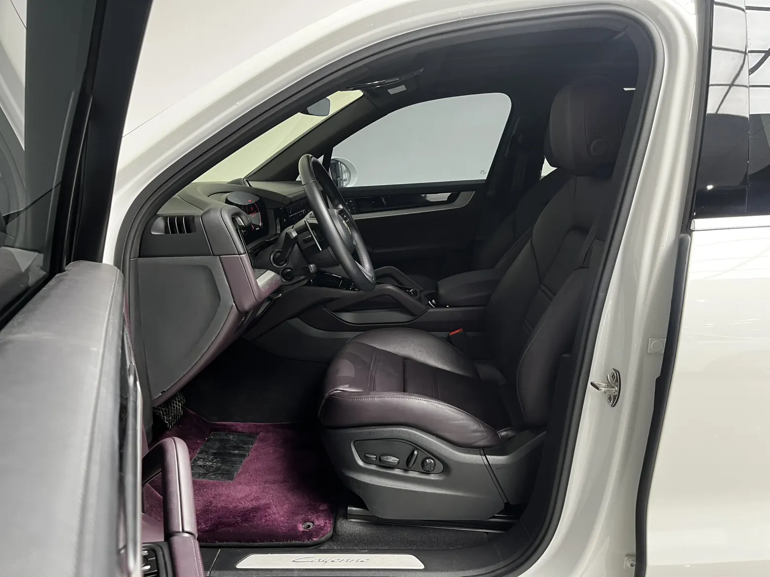 Porsche Cayenne, 2024 11