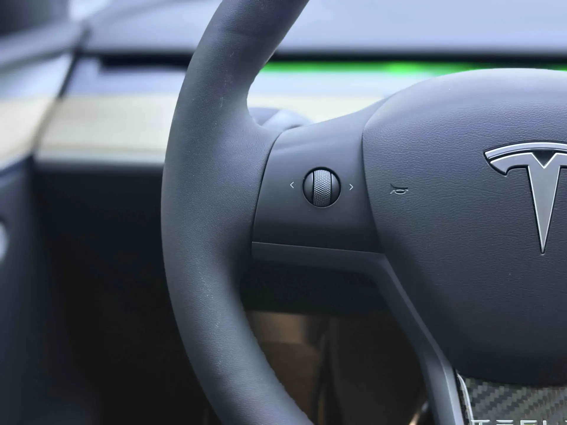 Tesla Model Y, 2023 11