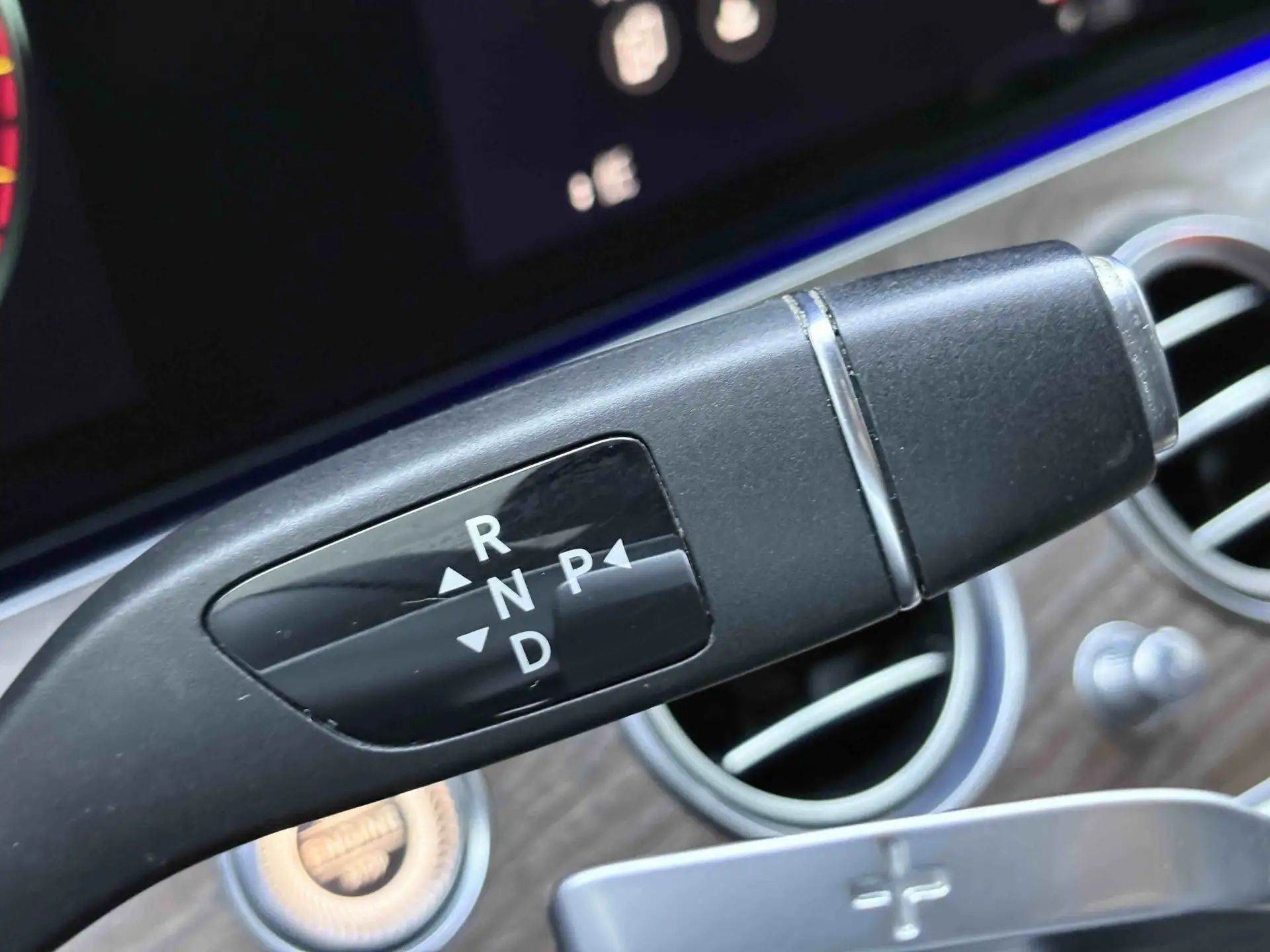 Mercedes-Benz E 260 L, 2021 12