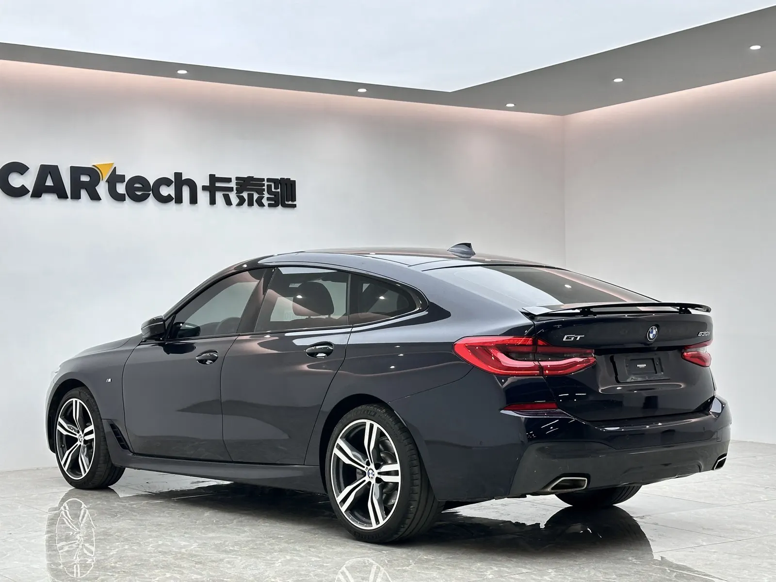 BMW 6GT, 2021 3