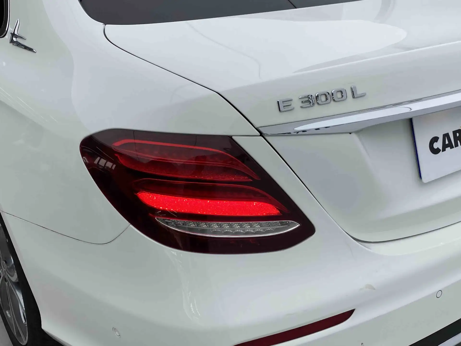 Mercedes-Benz E 300 L, 2020 12