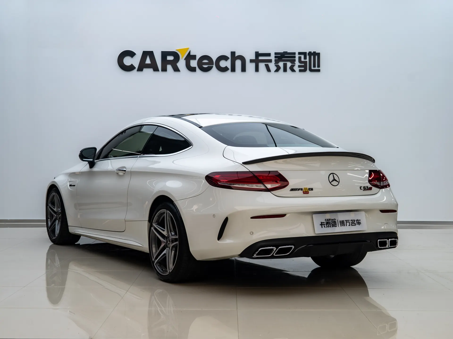 Mercedes-Benz C 63, 2019 7