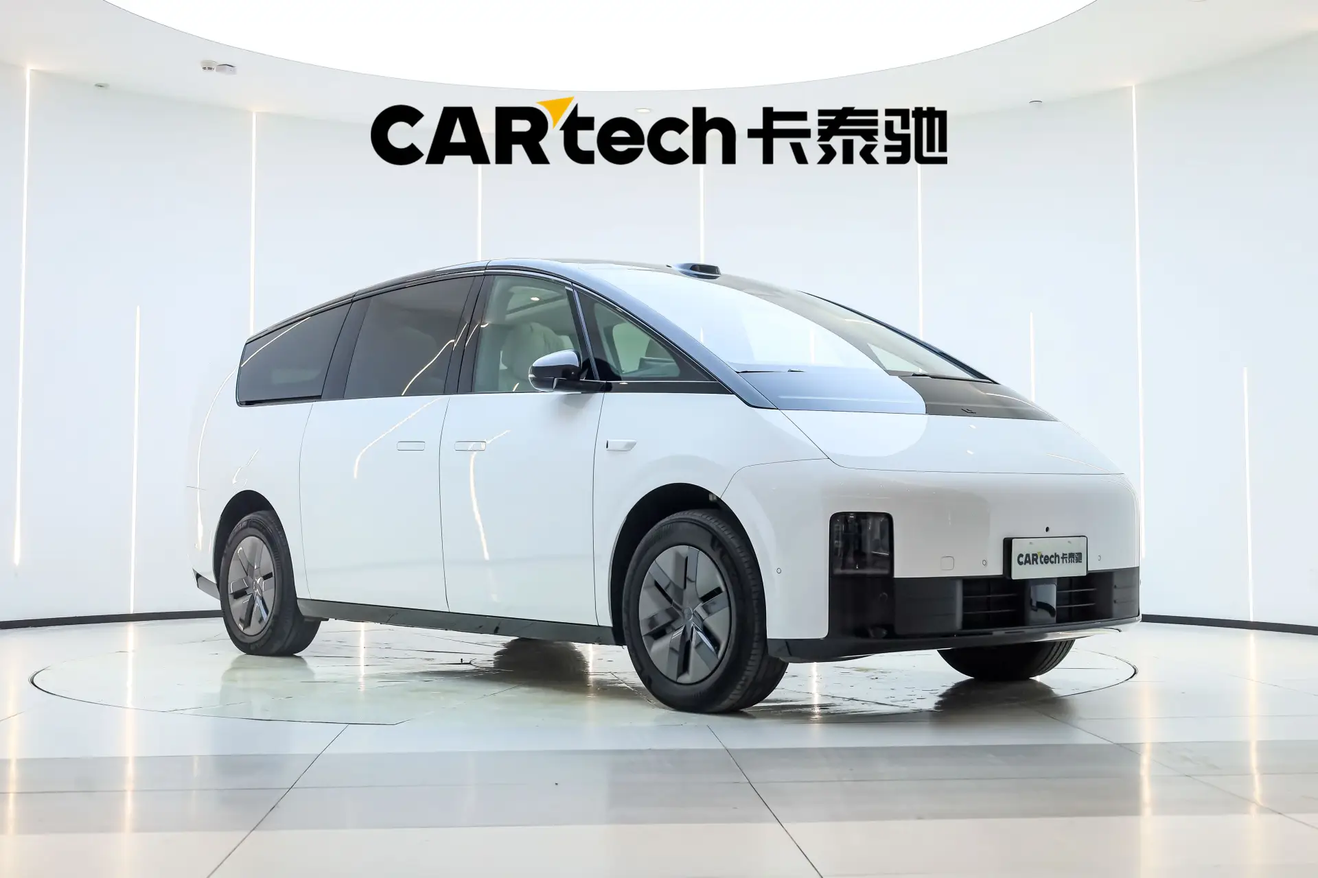 Li Auto MEGA, 2025 2
