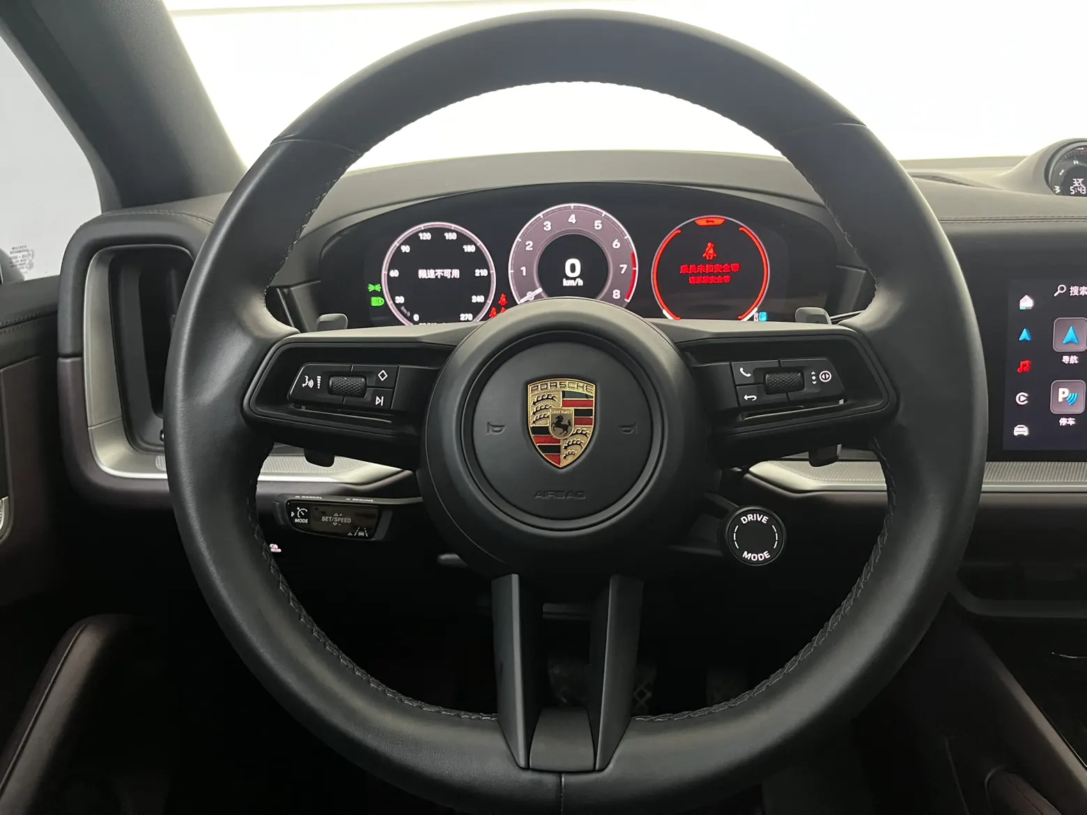 Porsche Cayenne, 2024 9