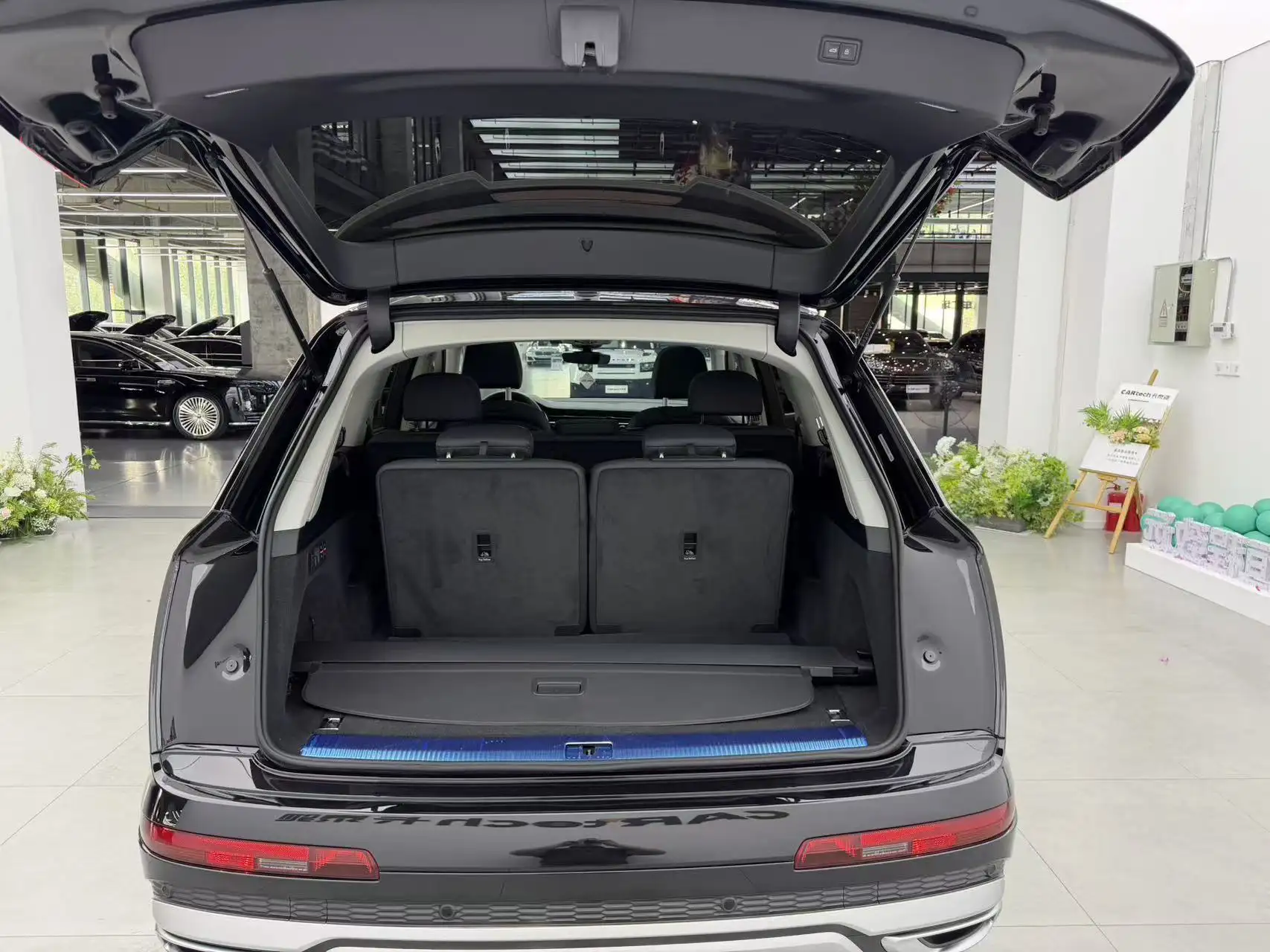 Audi Q7 55 TFSI, 2024 24