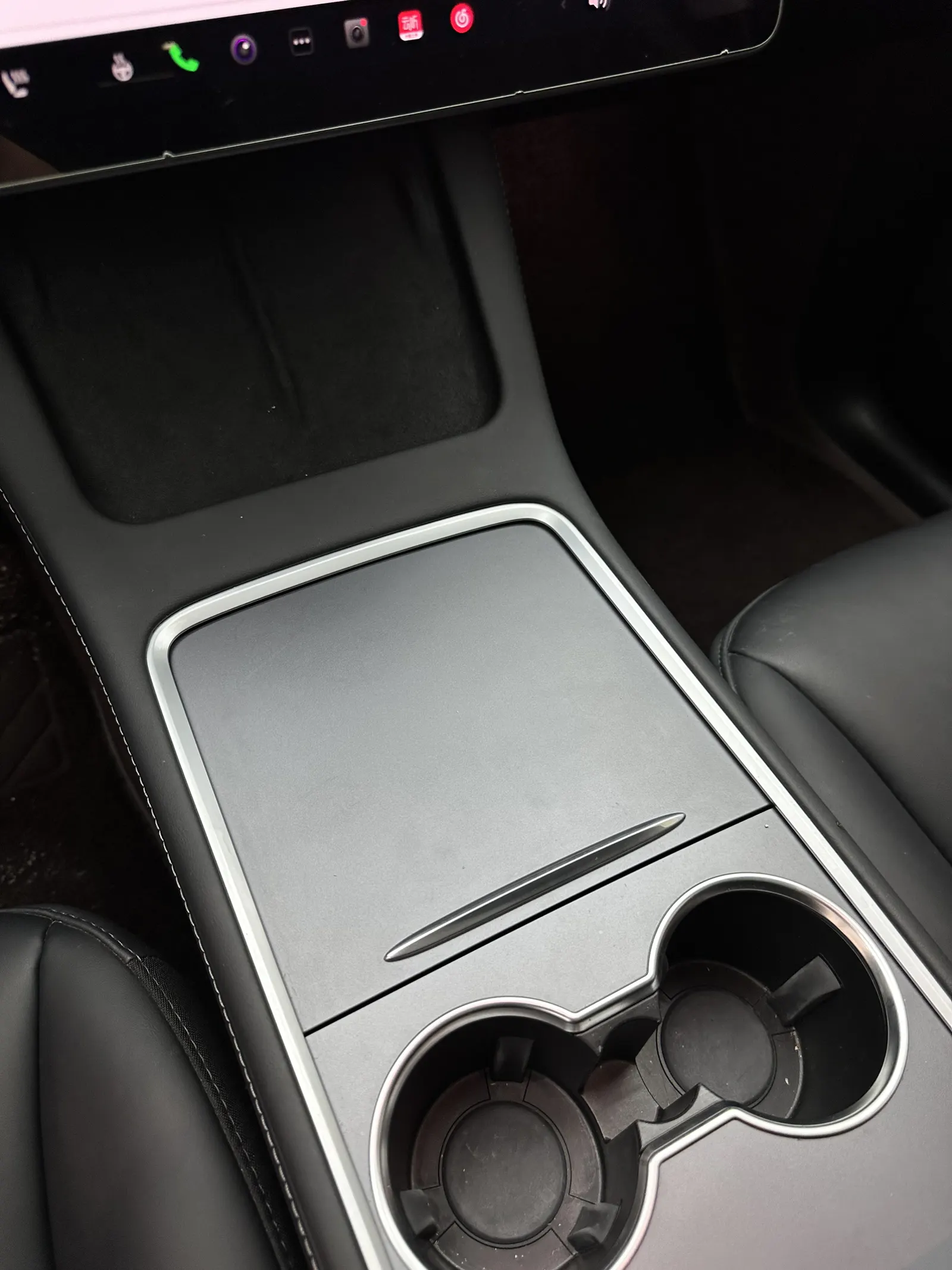 Tesla Model Y, 2023 16