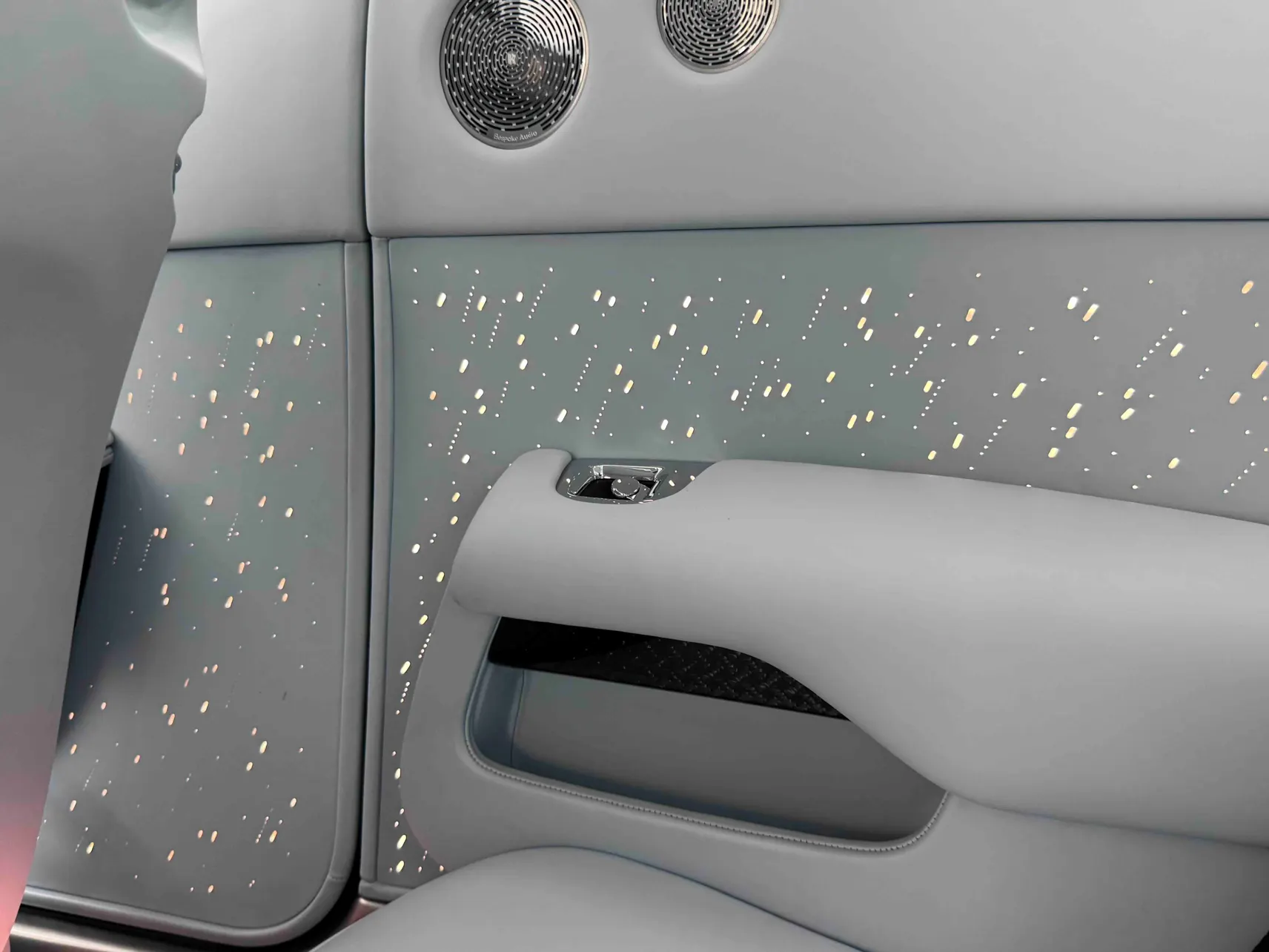 Rolls-Royce Wraith, 2015 28
