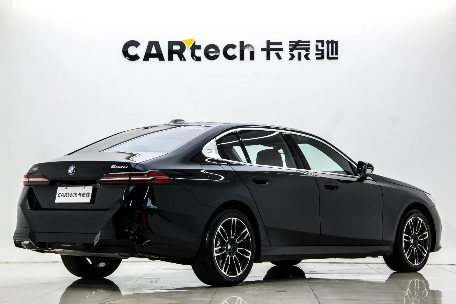 BMW 530Li, 2025 4