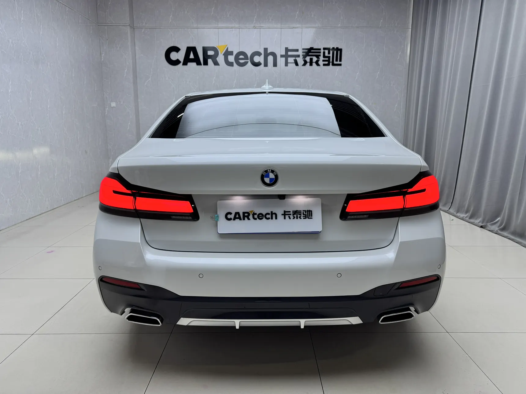 BMW 525Li, 2026 4