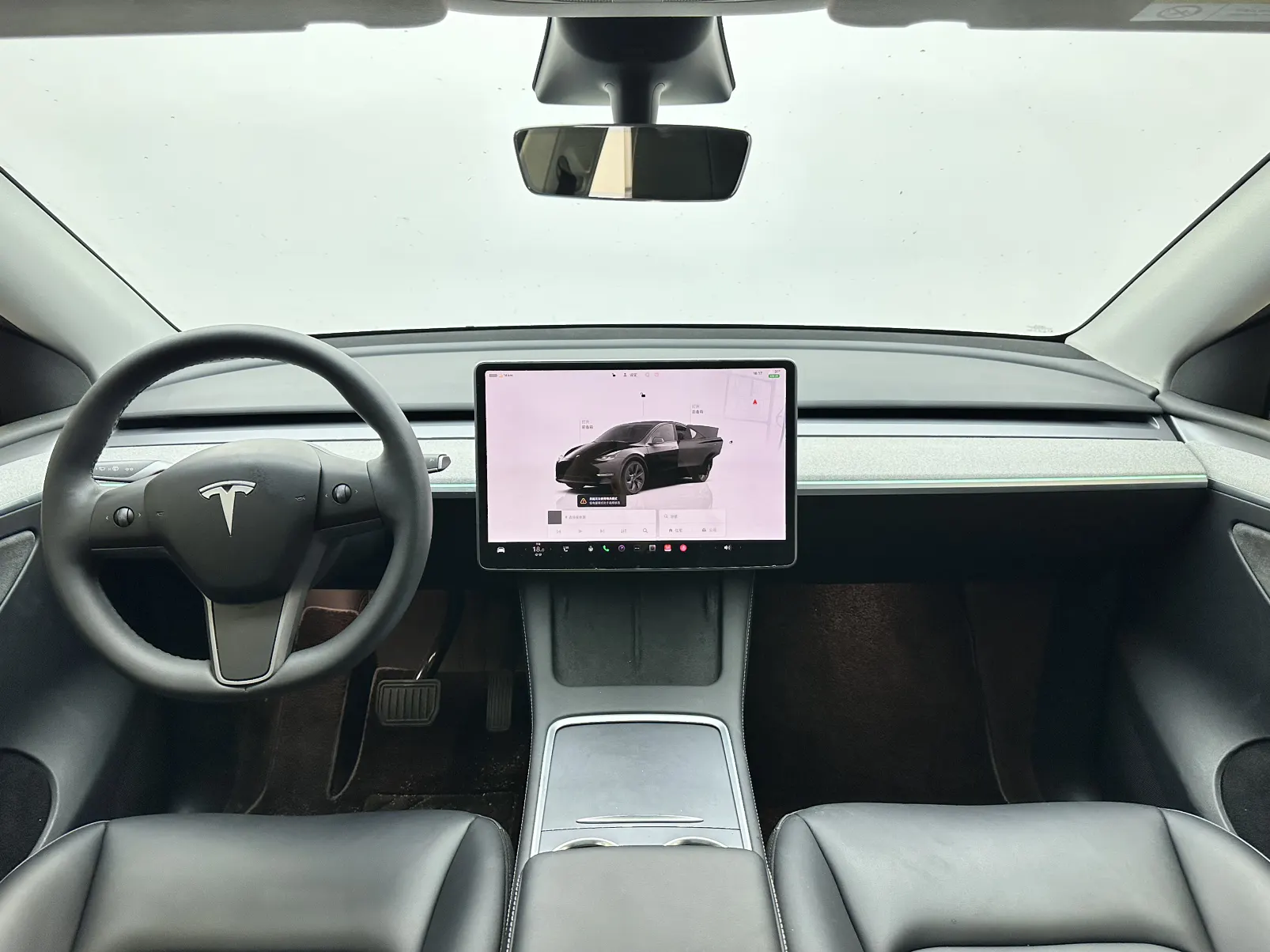 Tesla Model Y, 2023 10