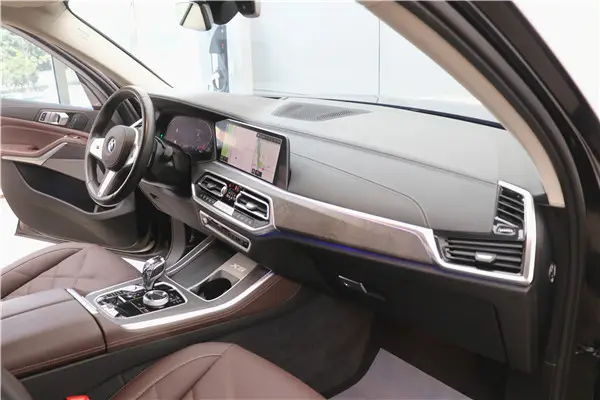 BMW X5, 2023 22