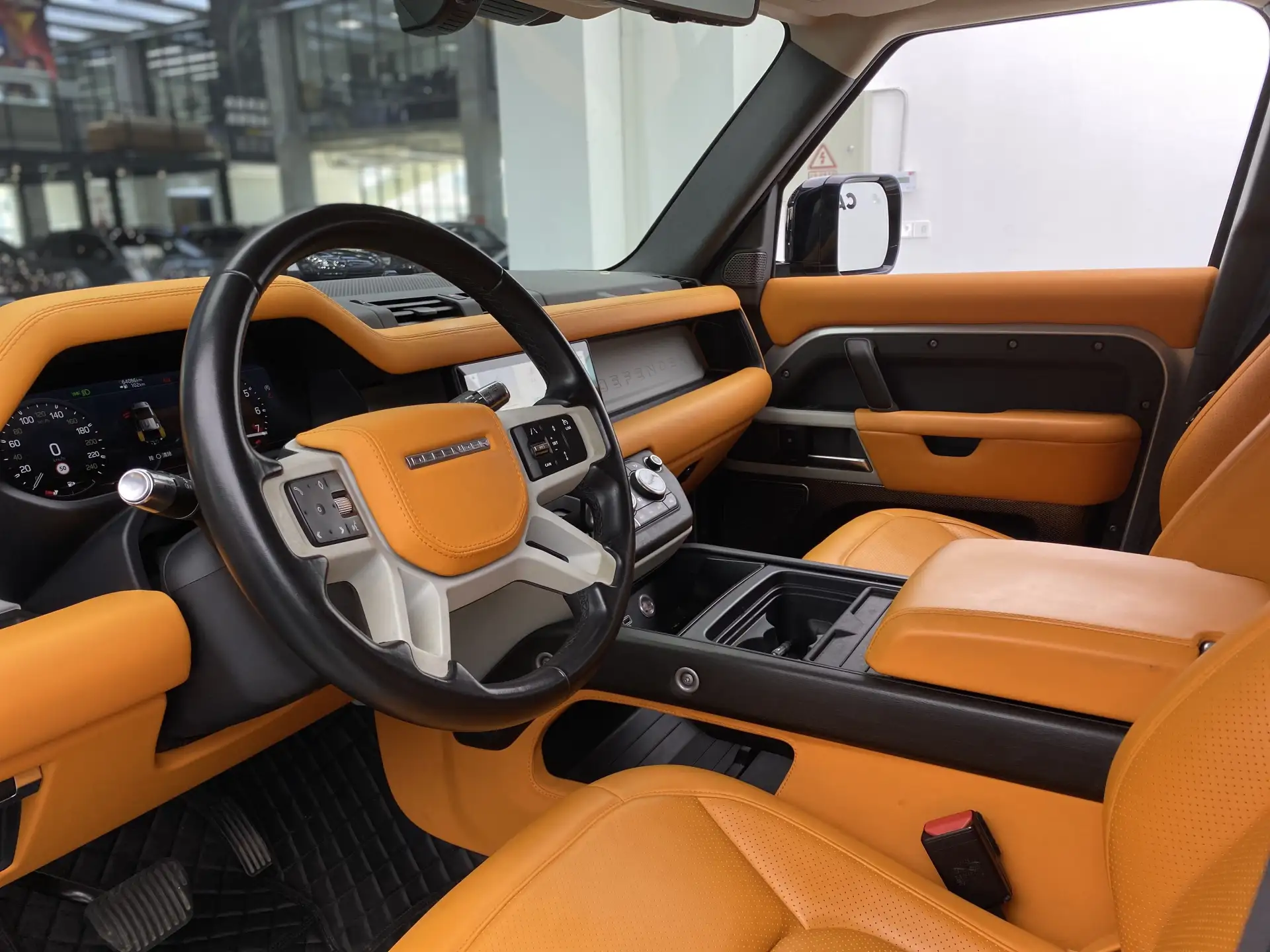 Land Rover Defender, 2021 все фото