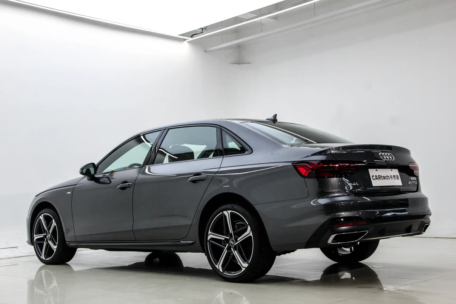 Audi A4L, 2025 6