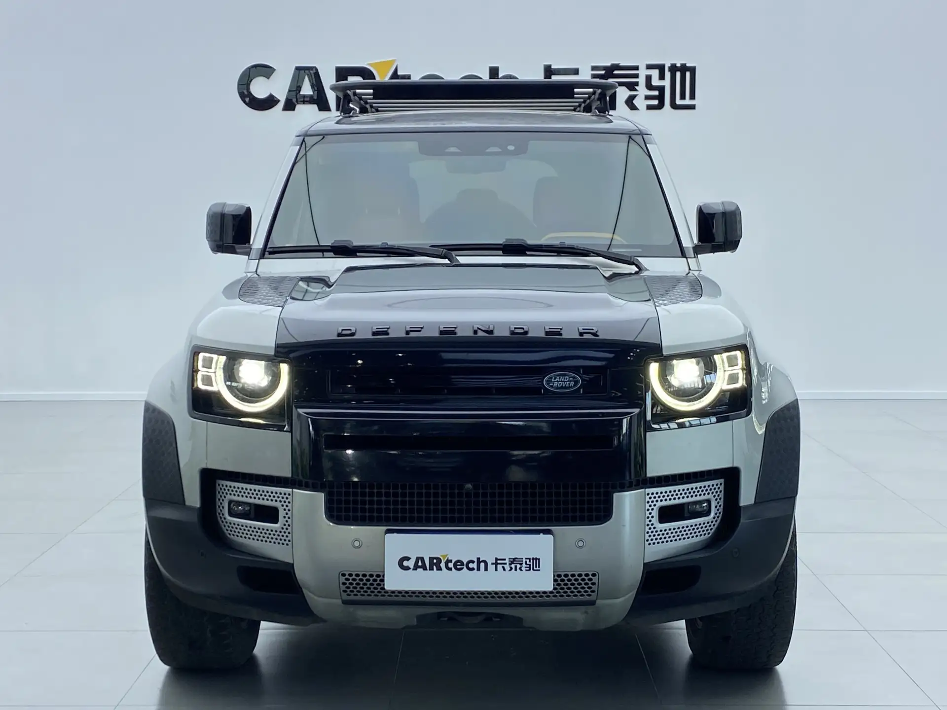 Land Rover Defender, 2021 2