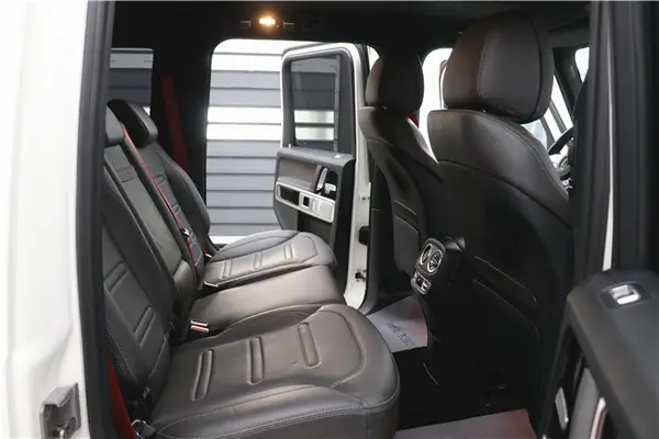 Mercedes-Benz G 400 d, 2023 25