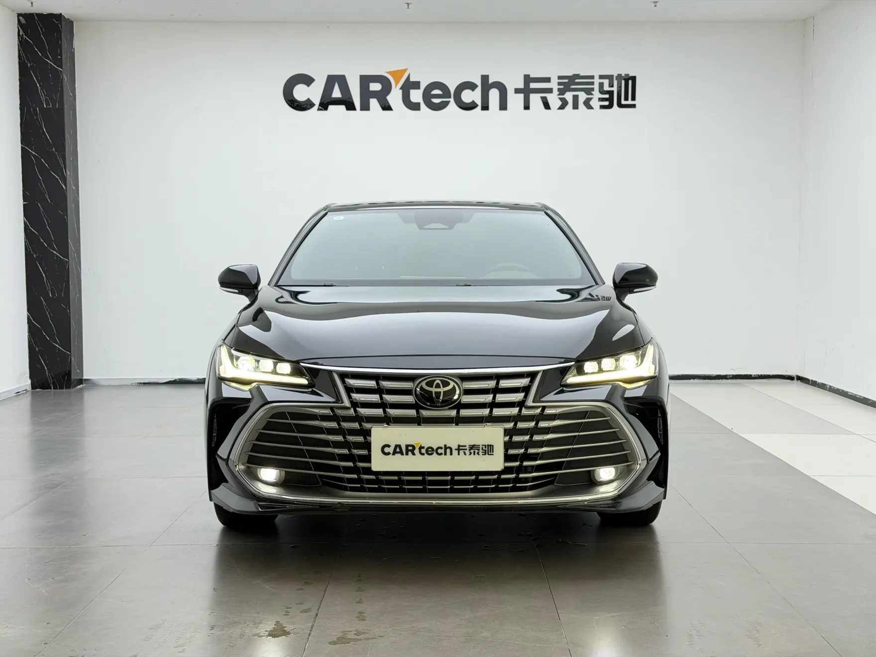 Toyota Avalon, 2025 3