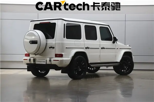 Mercedes-Benz G 400 d, 2023 9