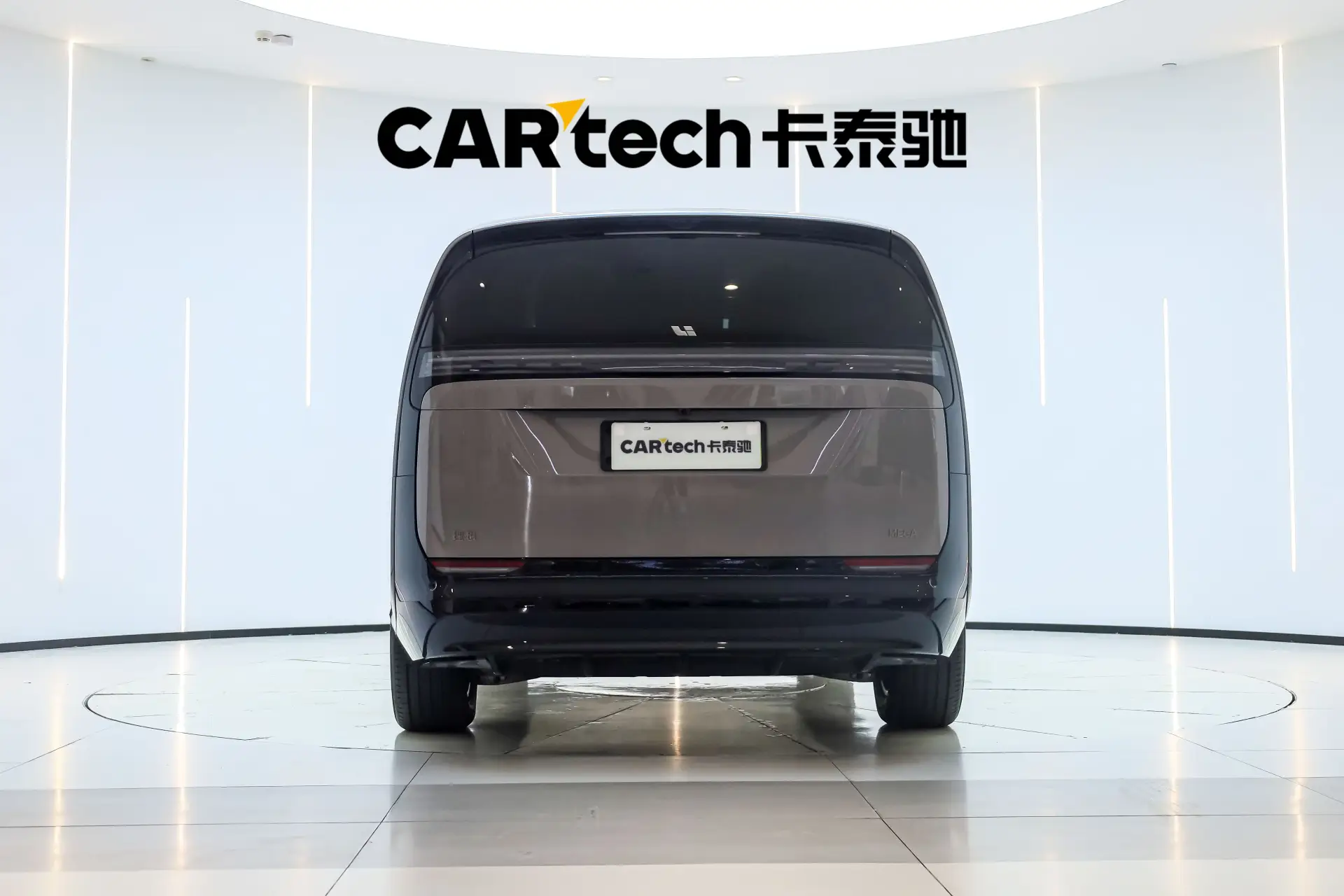 Li Auto MEGA, 2025 6