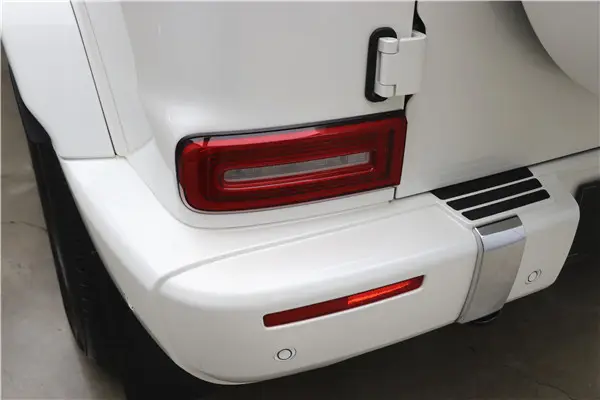 Mercedes-Benz G 400 d, 2023 29