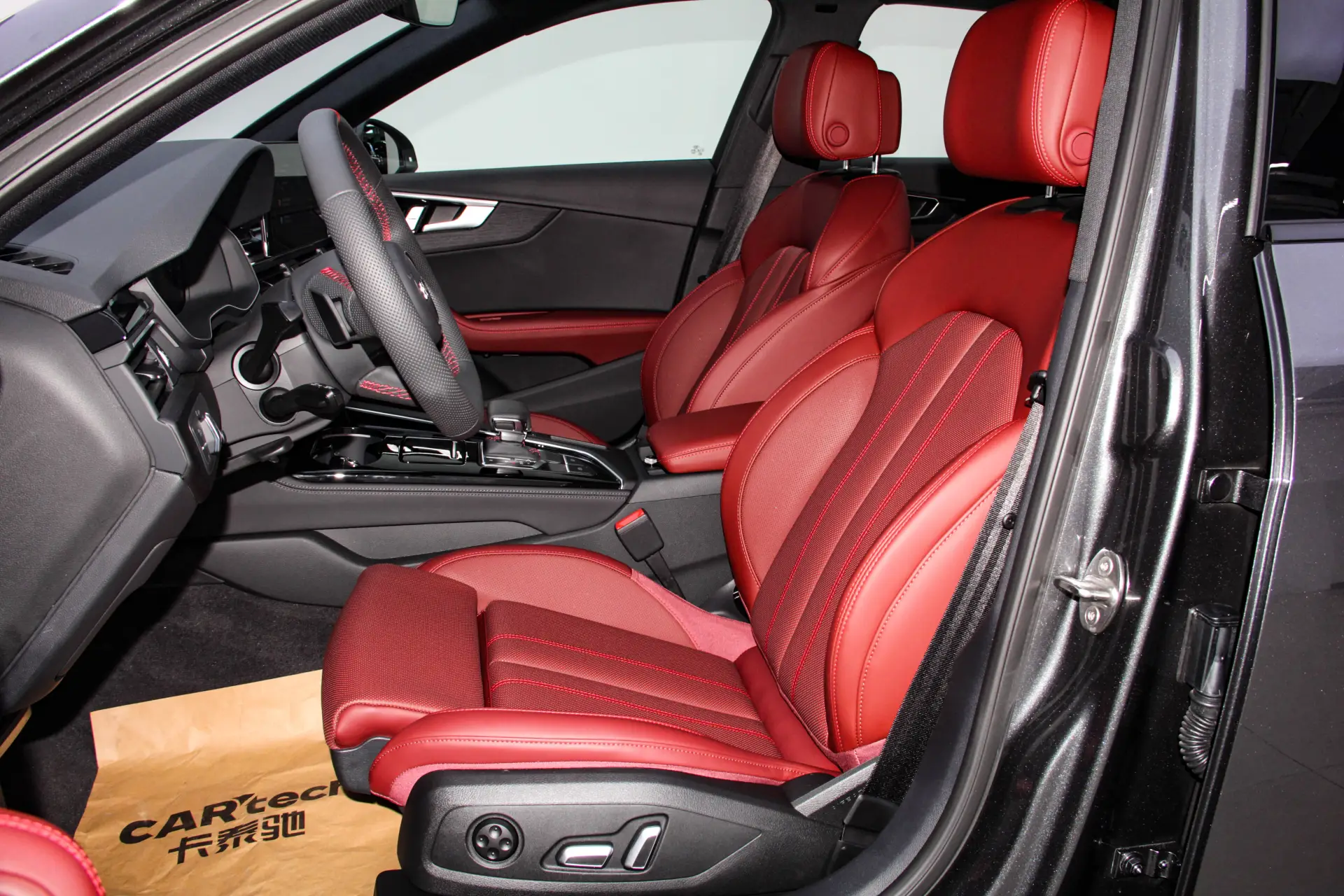 Audi A4L, 2025 17