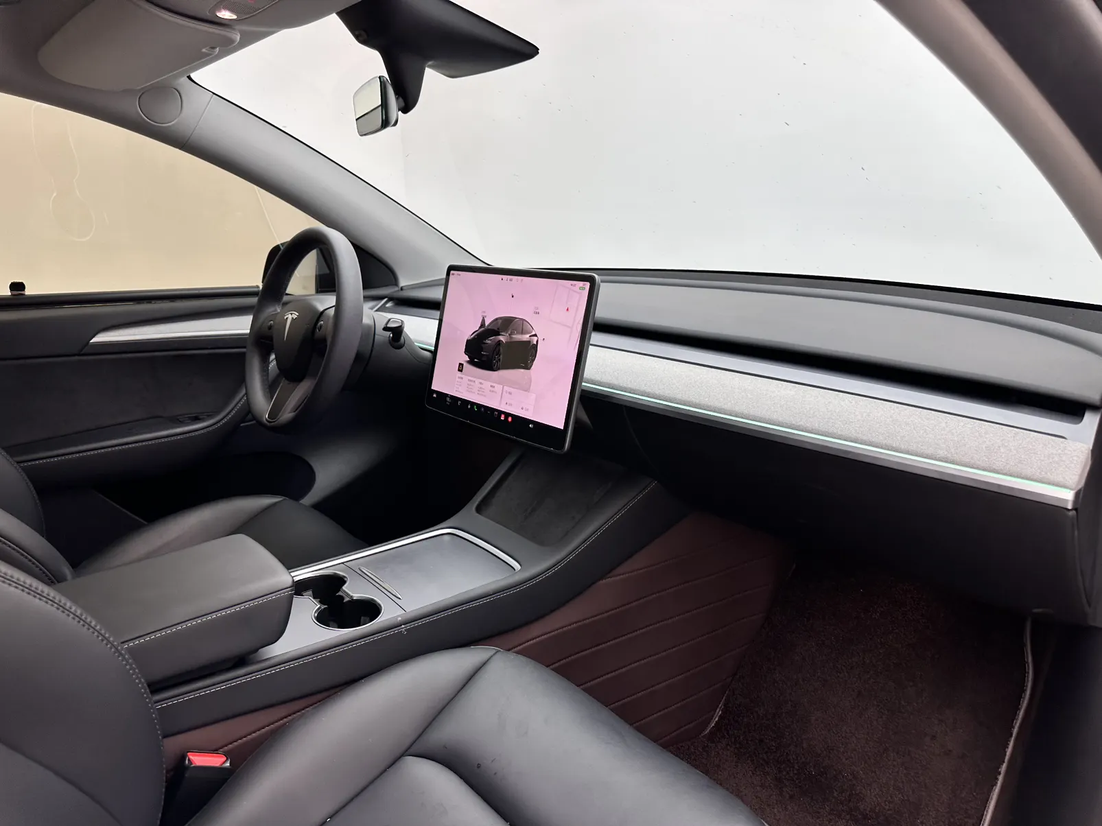 Tesla Model Y, 2023 11