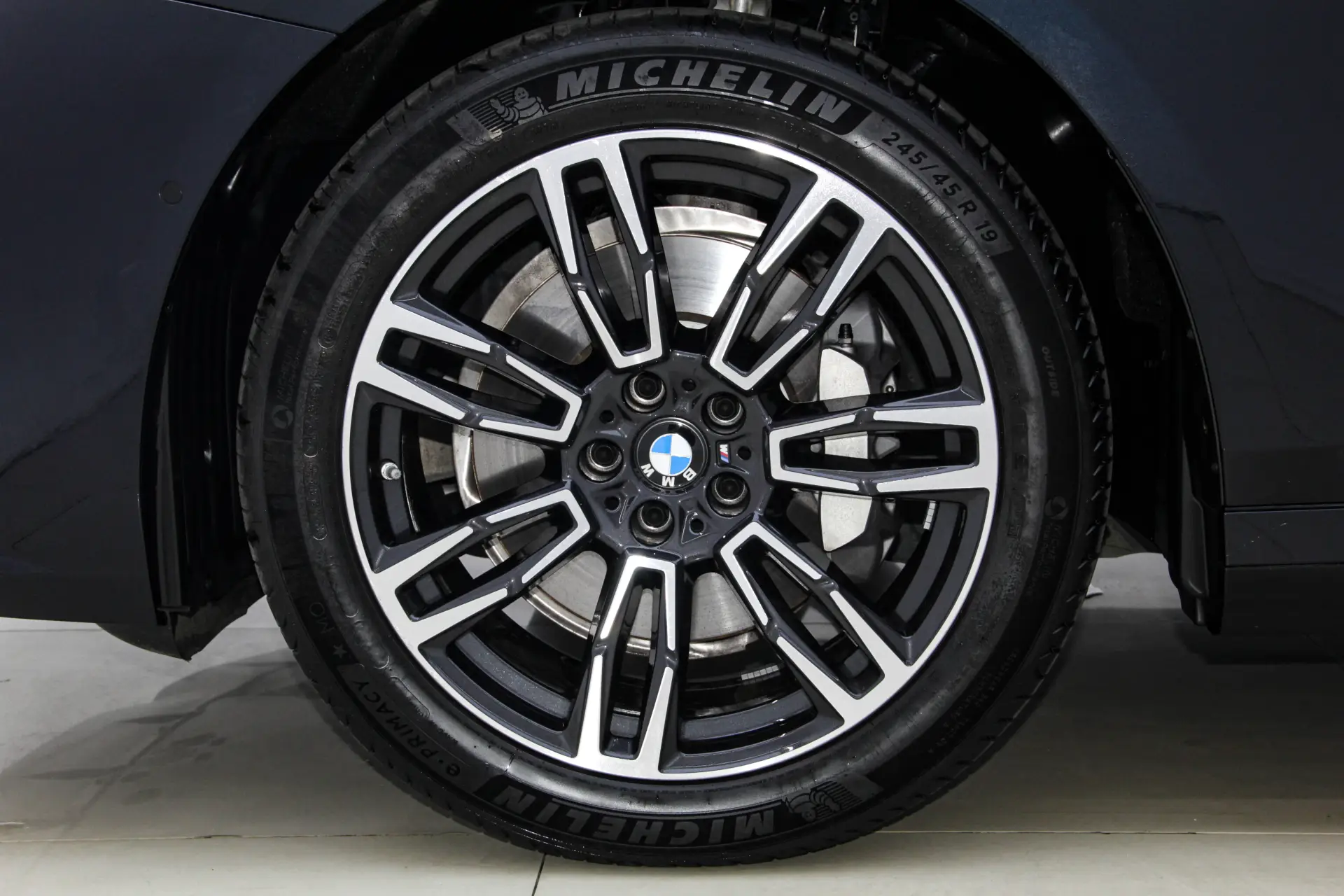 BMW 530Li, 2025 10