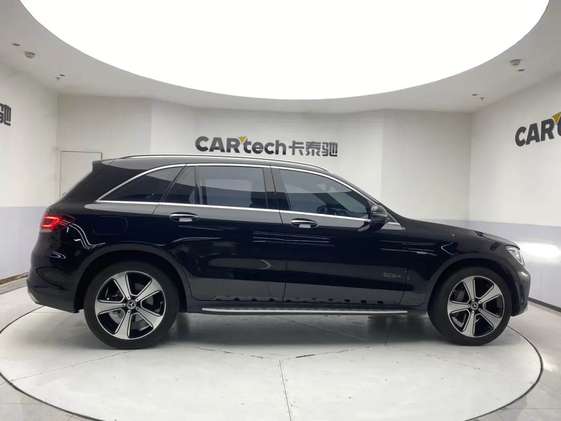 Mercedes-Benz GLC 300 L, 2022 4