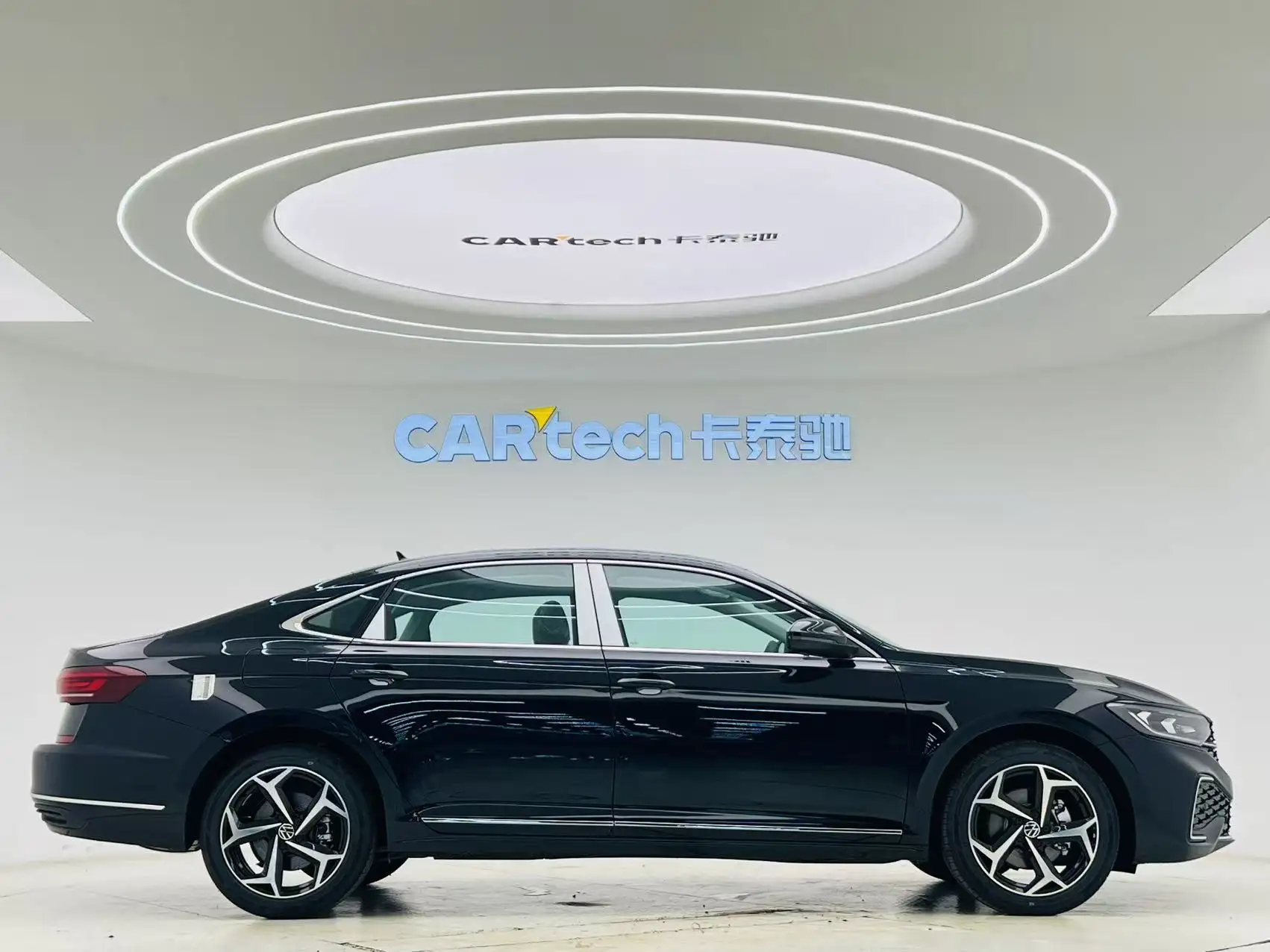 Volkswagen Passat, 2026 4