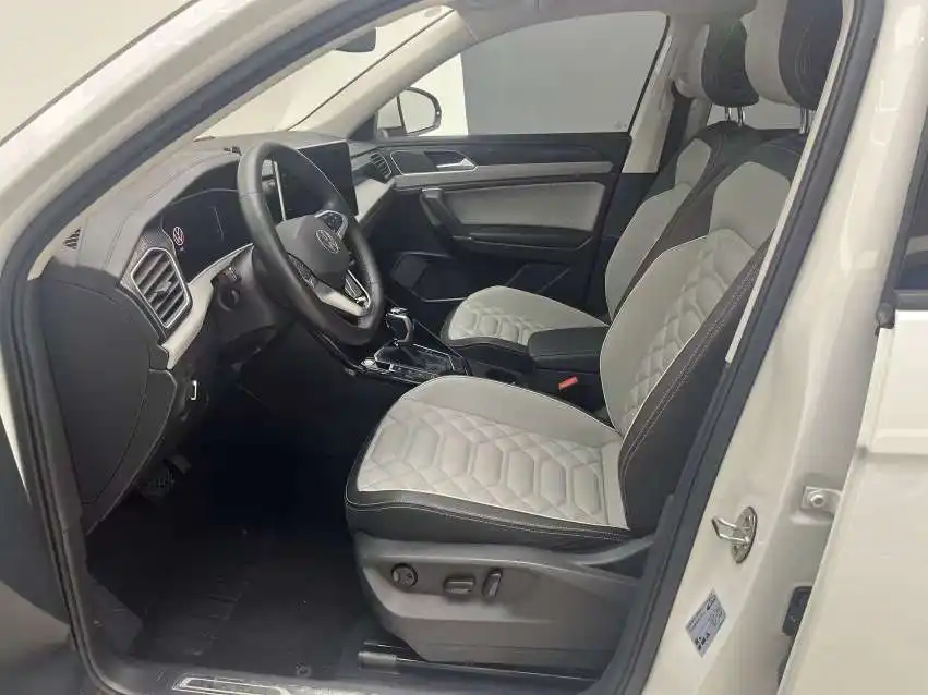Volkswagen Tayron, 2023 8