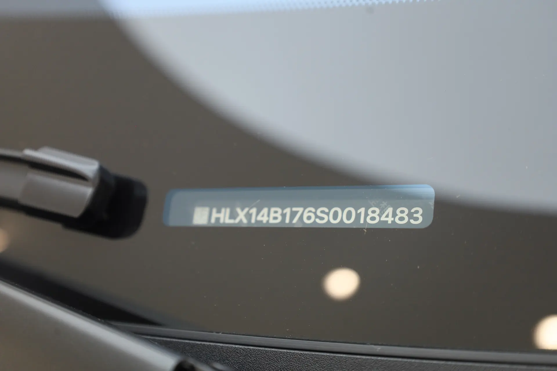Li Auto MEGA, 2025 14