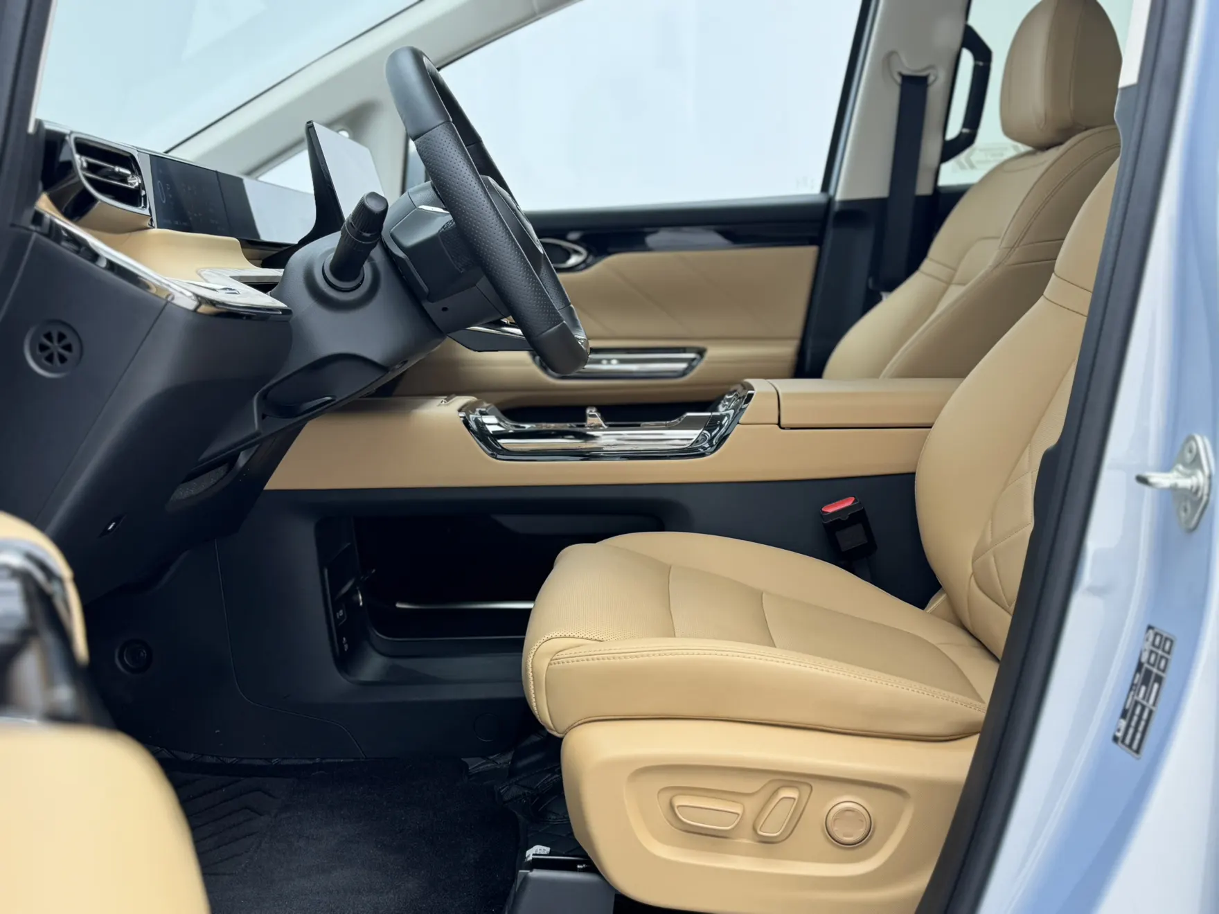 Trumpchi E8, 2024 9