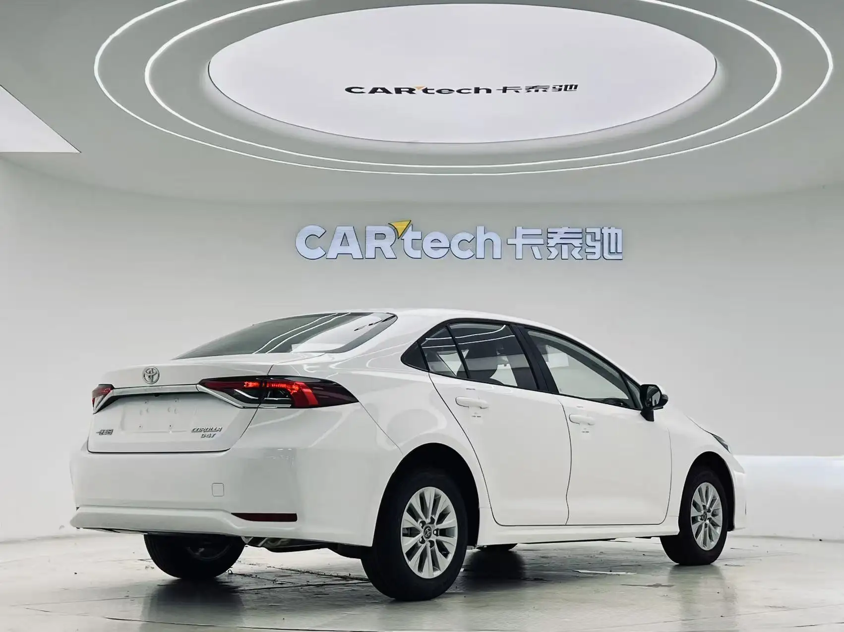 Toyota Corolla, 2025 все фото