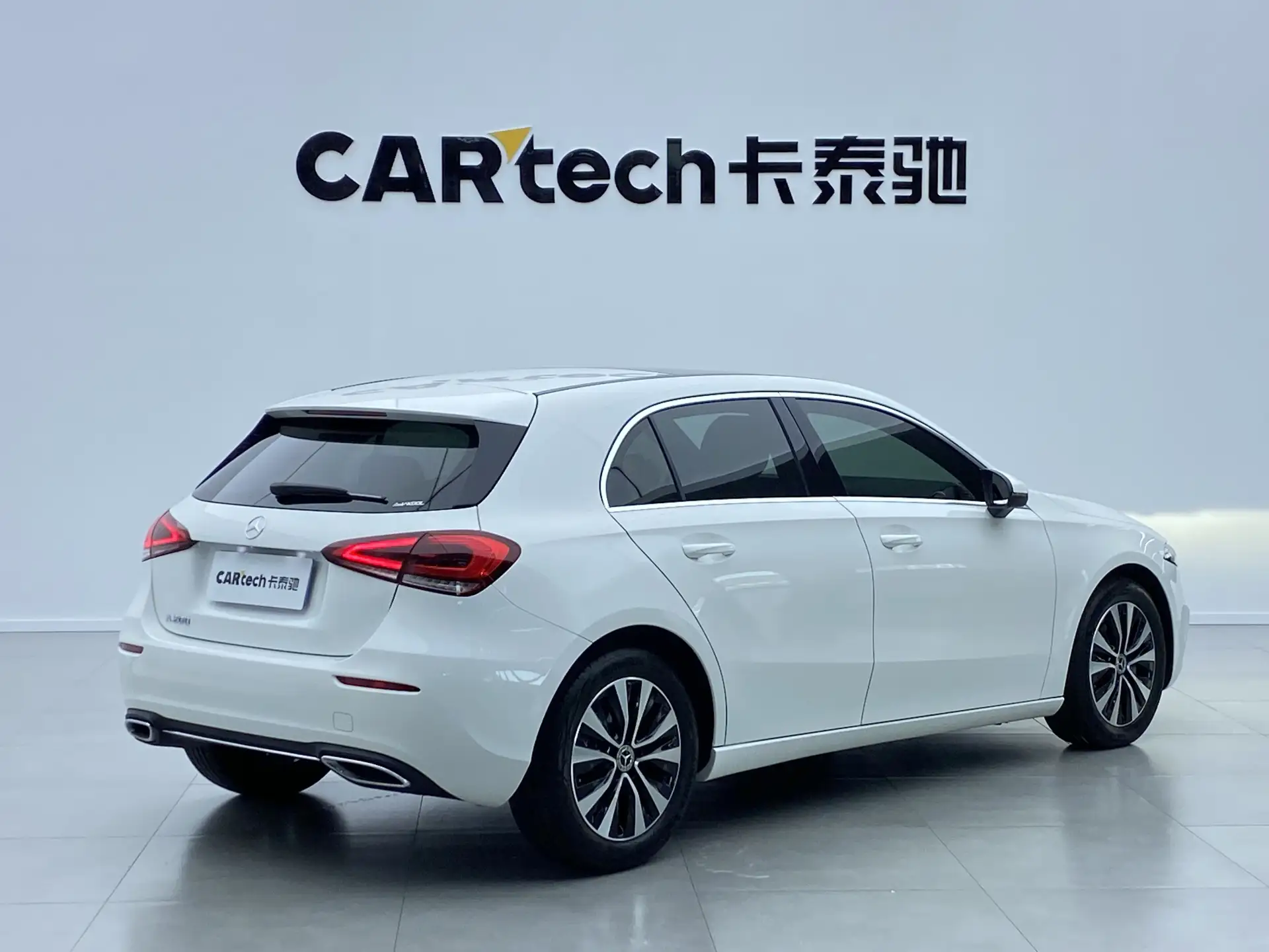 Mercedes-Benz A 200, 2022 3
