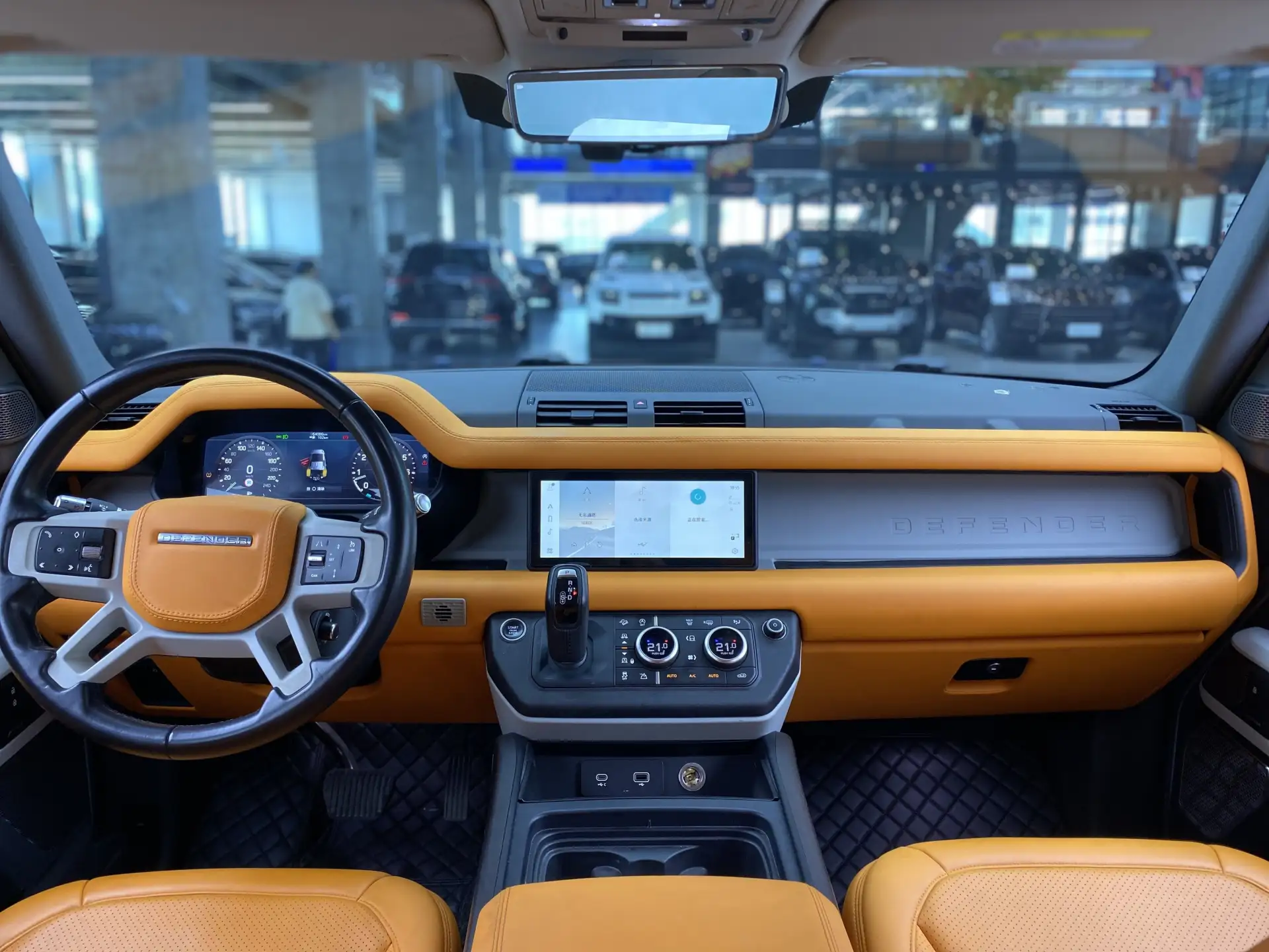 Land Rover Defender, 2021 7