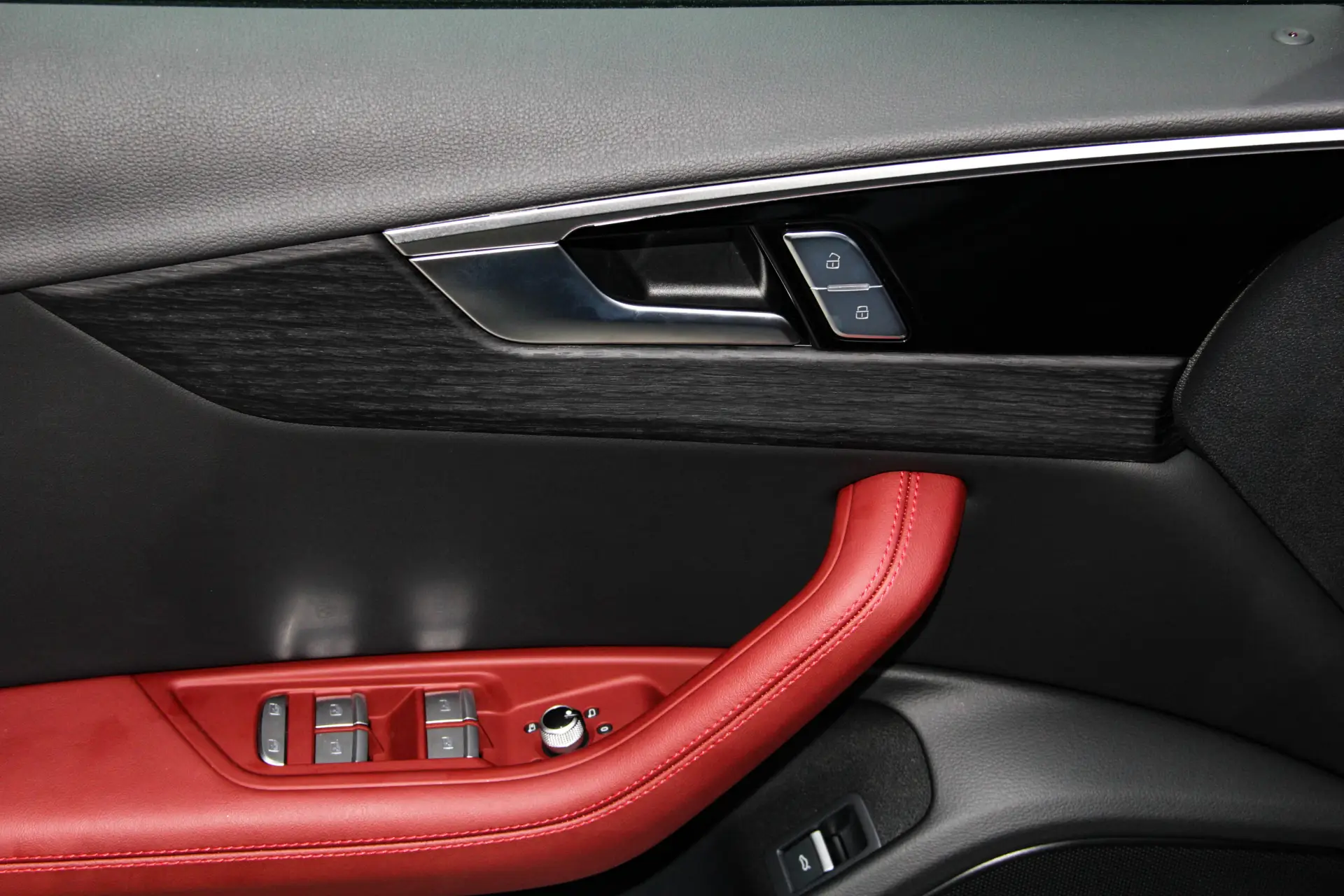 Audi A4L, 2025 24