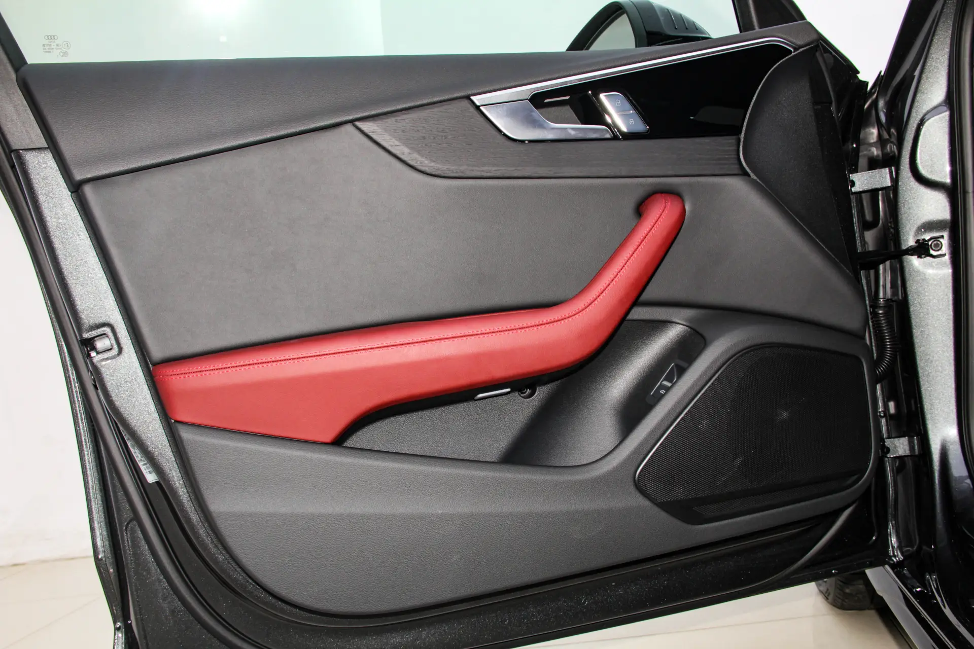 Audi A4L, 2025 16