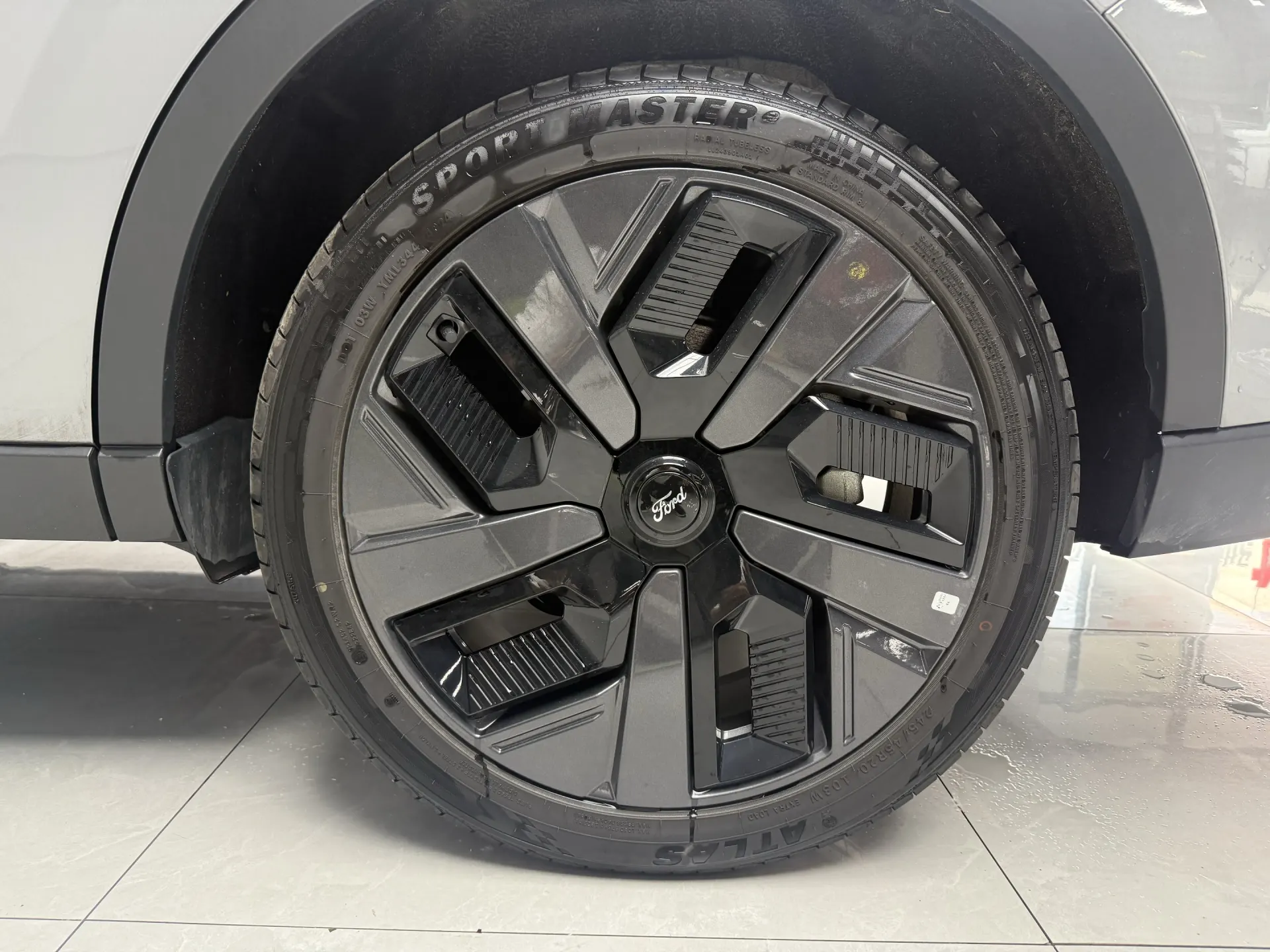 Ford Equator, 2025 7