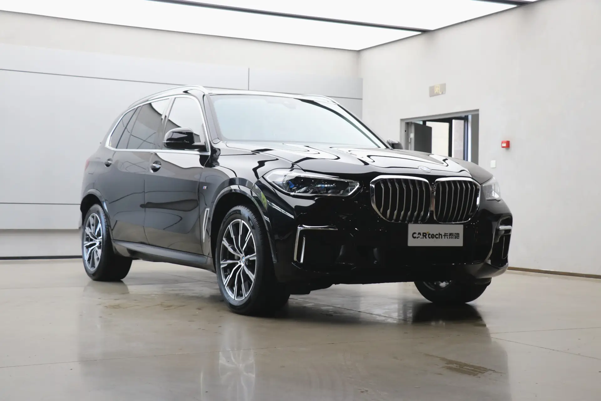 BMW X5, 2023 25