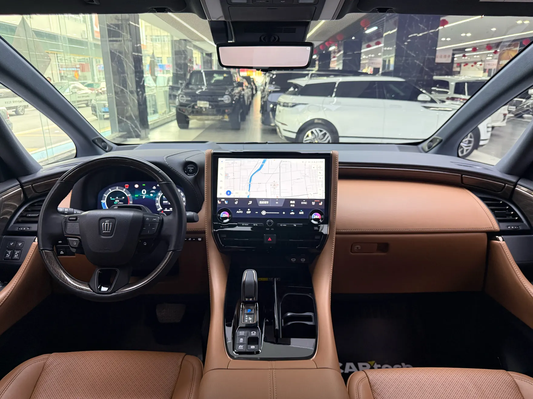 Toyota Vellfire, 2024 14