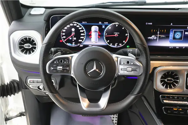 Mercedes-Benz G 400 d, 2023 15