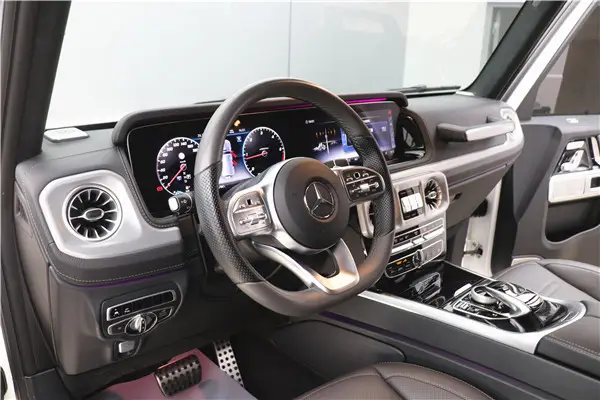 Mercedes-Benz G 400 d, 2023 13