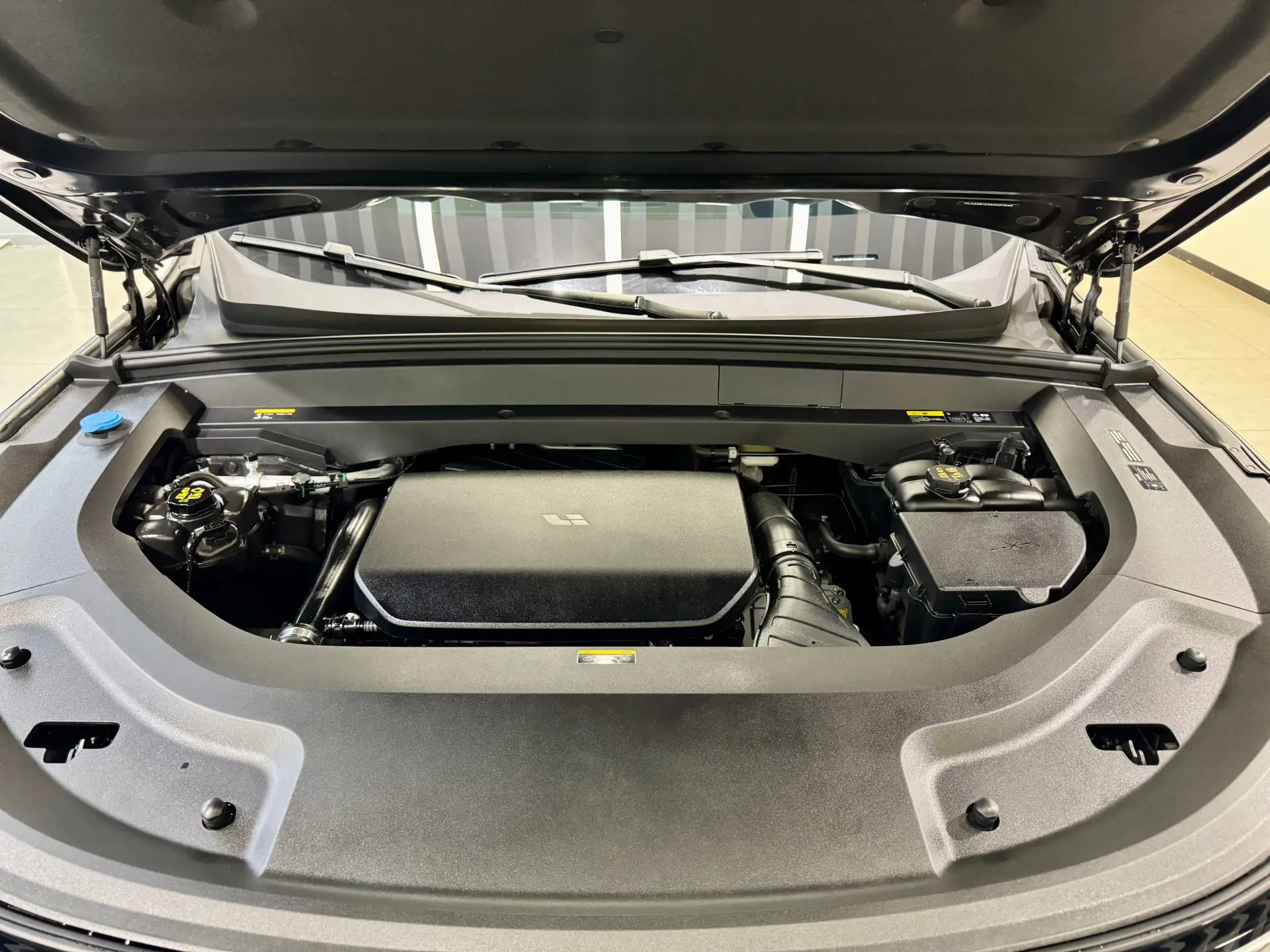 Li Auto L9, 2025 18