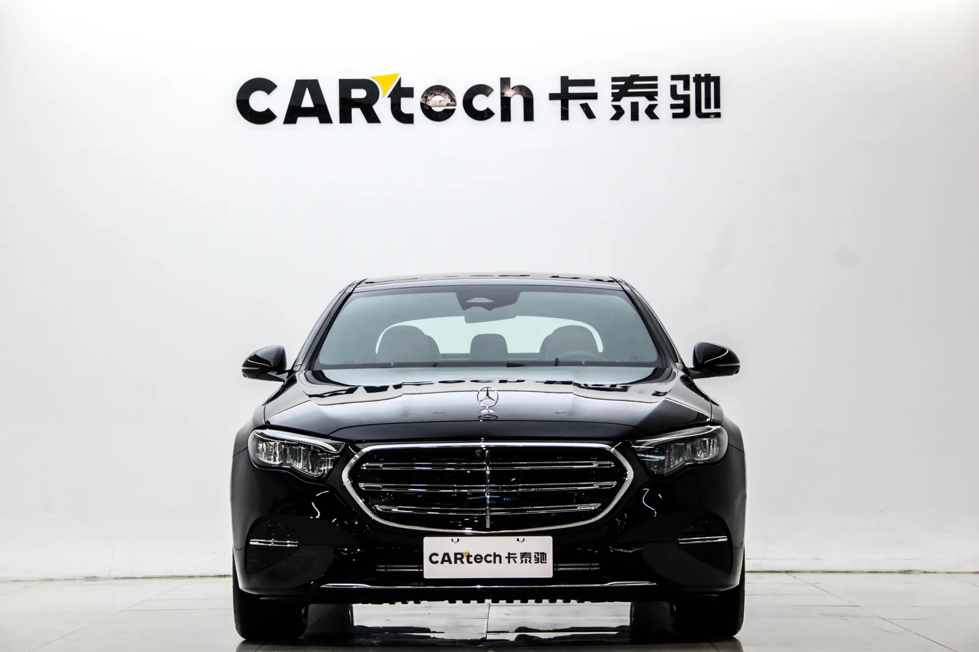 Mercedes-Benz E 260 L, 2025 3