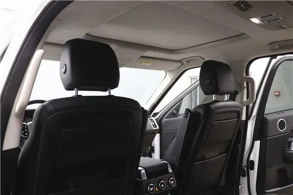 Land Rover Discovery, 2020 19