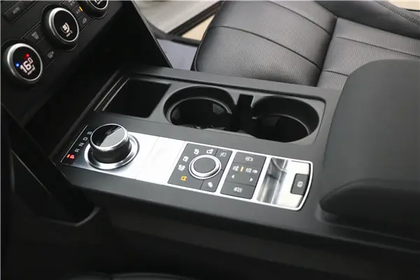 Land Rover Discovery, 2020 13