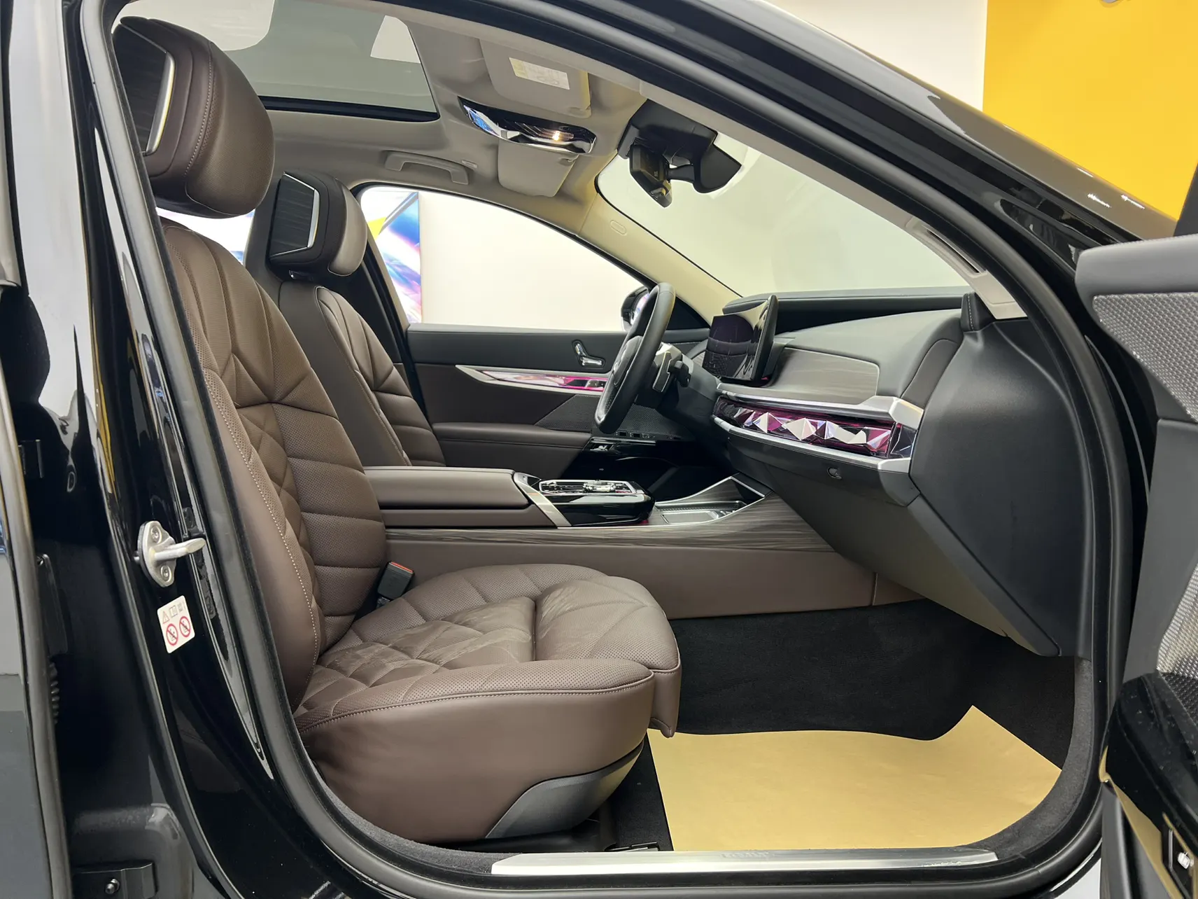 BMW 740Li, 2023 19