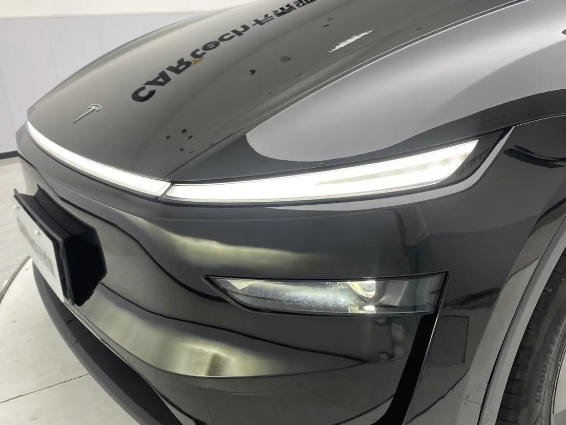 Tesla Model Y, 2025 9