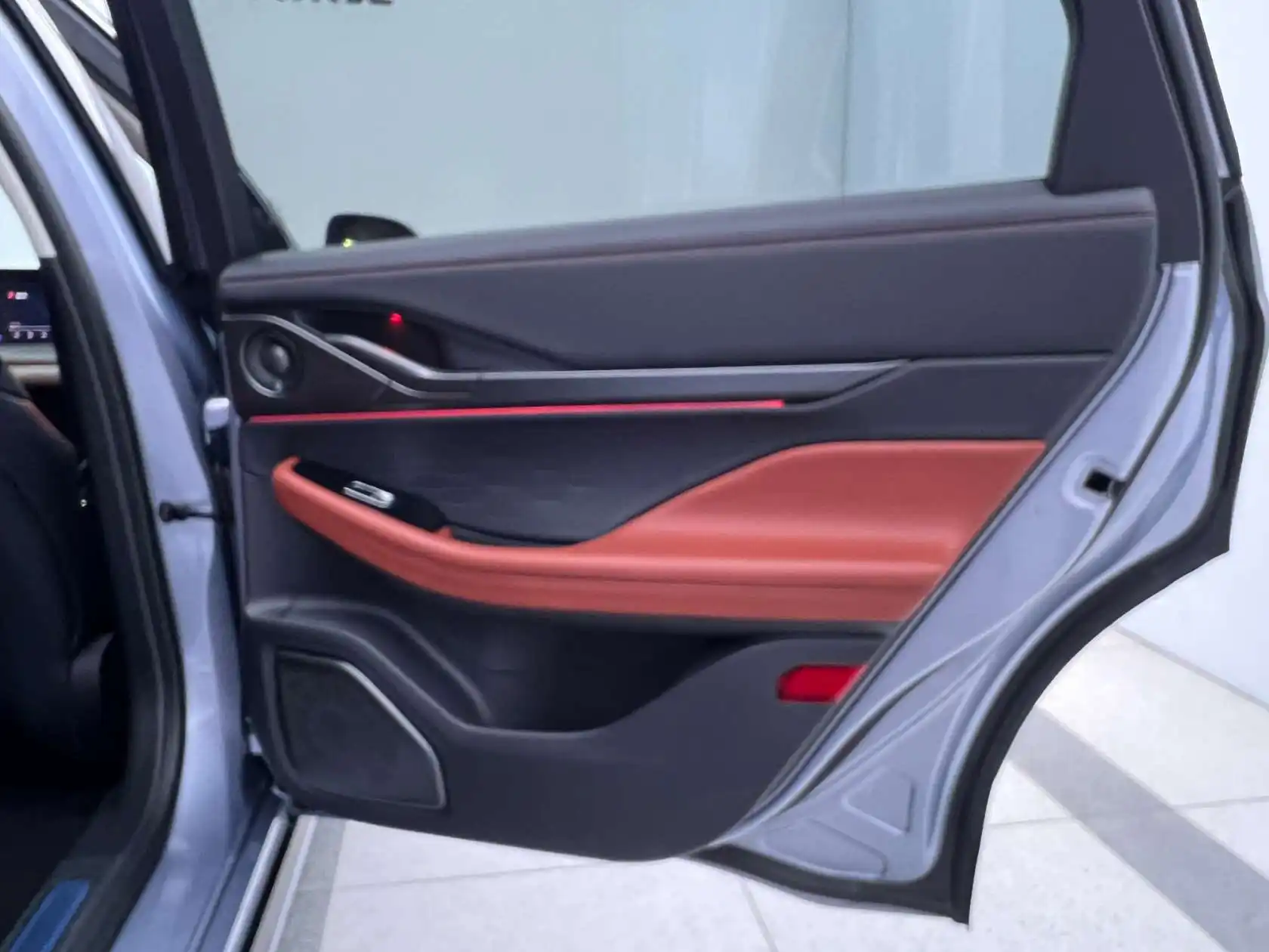 Lincoln Z, 2022 18