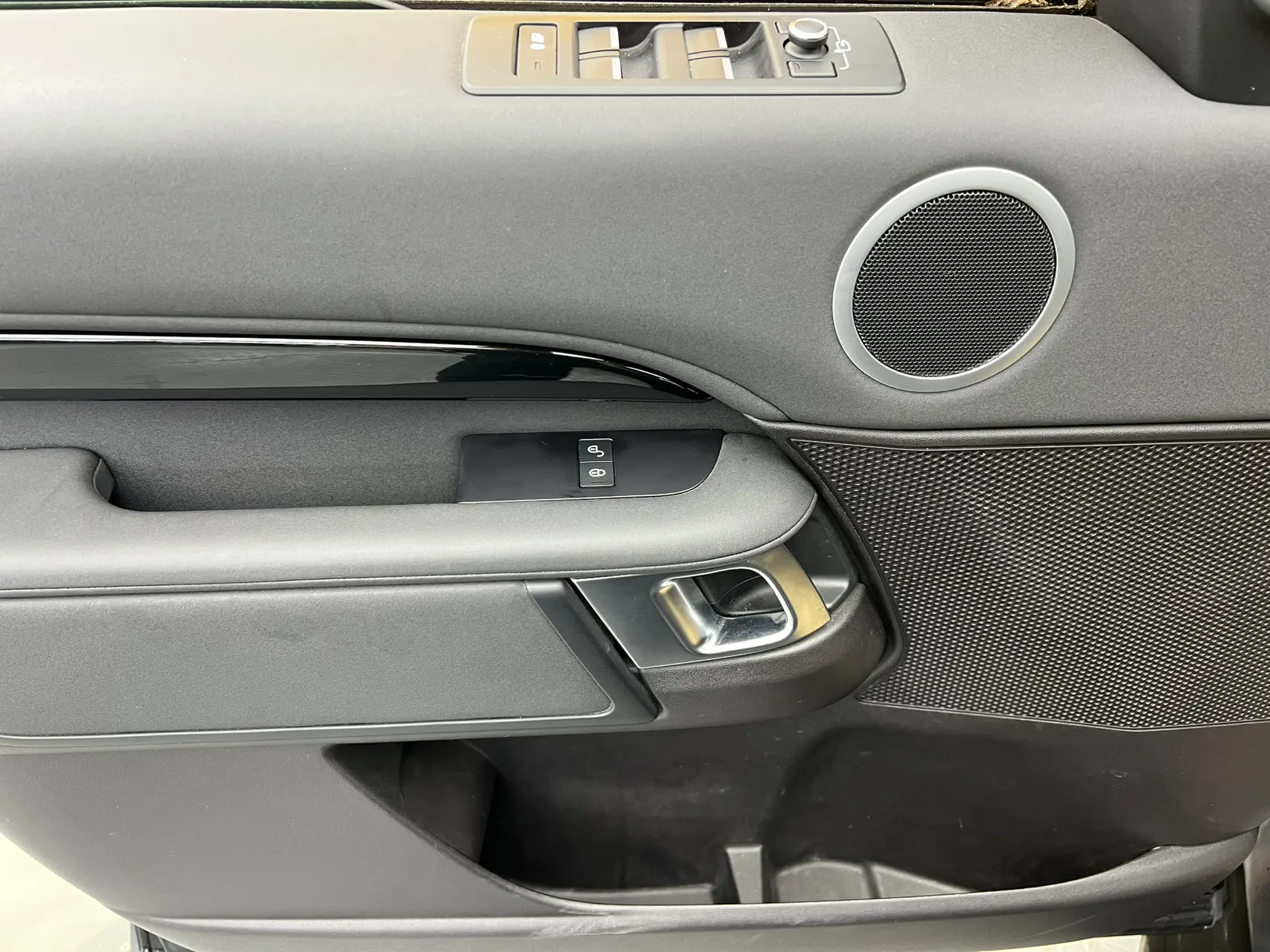 Land Rover Discovery, 2018 18